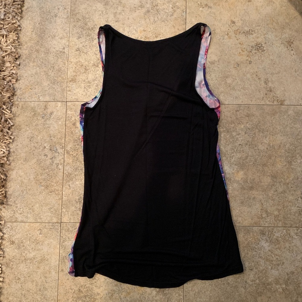 SALE❗️ Like New! EXPRESS Bright Floral Tank Top - Picture 5 of 10
